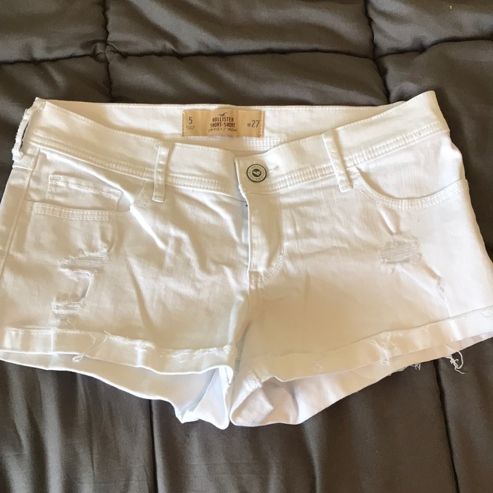 White Hollister short-short